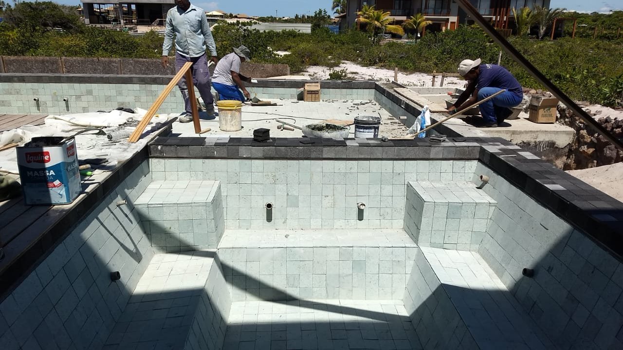 Construção de Piscina